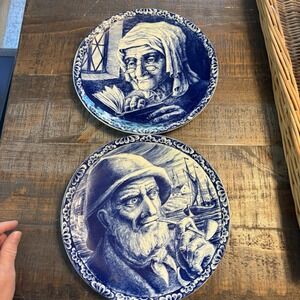 VINTAGE BLUE DELFT BOCH BELGIUM LA LOUVIERE PLATE OLD LADY & SEA CAPTAIN 11.25"